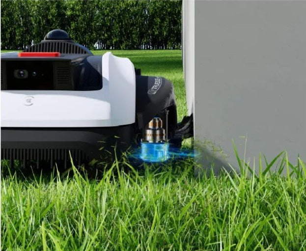 Ecovacs GOAT O1200 LiDAR PRO – Robot Tagliaerba Senza Filo Perimetrale (fino a 1200mq) + Care Kit e Garage Omaggio